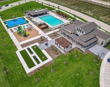 508 Melody Hill Drive - Photo Thumbnail 26