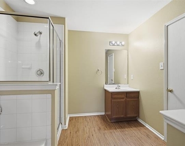 1434 Mission Hills Lane - Photo Thumbnail 22