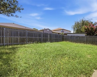 1434 Mission Hills Lane - Photo Thumbnail 24