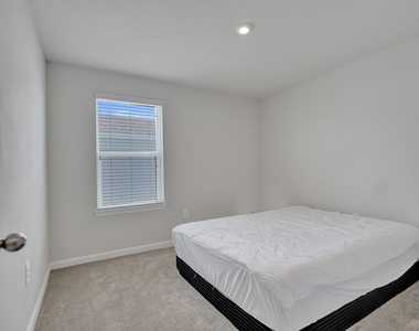 12749 Sw Orvieto Way - Photo Thumbnail 18