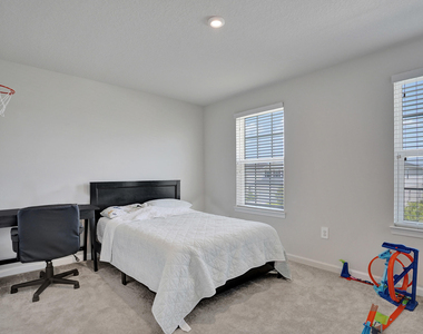12749 Sw Orvieto Way - Photo Thumbnail 15