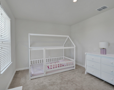 12749 Sw Orvieto Way - Photo Thumbnail 20