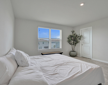 12749 Sw Orvieto Way - Photo Thumbnail 25