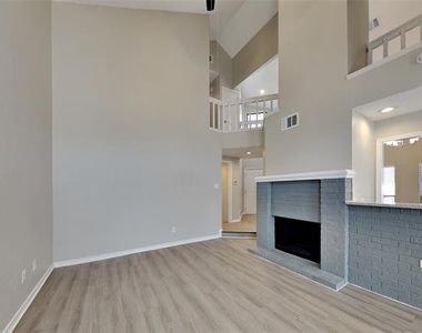 2104 Rose Cliff Lane - Photo Thumbnail 1