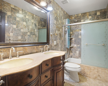 7775 N 52nd Drive - Photo Thumbnail 36