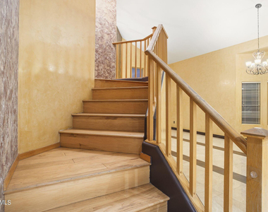 7775 N 52nd Drive - Photo Thumbnail 21