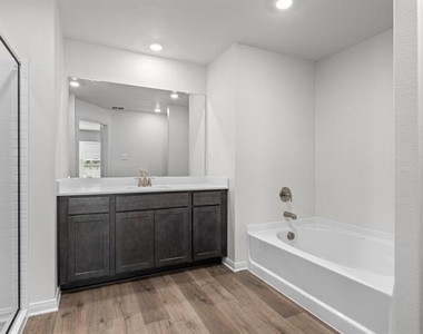 8421 Fort Benton Drive - Photo Thumbnail 8