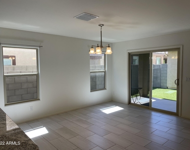 16623 W Culver Street - Photo Thumbnail 6