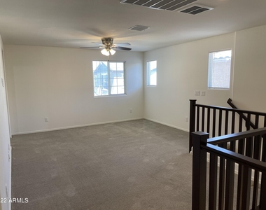 16623 W Culver Street - Photo Thumbnail 7