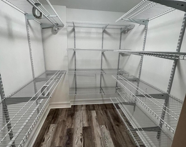 1340 Ne 28th Avenue - Photo Thumbnail 7