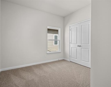 8313 White Wolf Trail - Photo Thumbnail 9