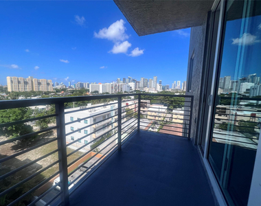 729 Nw 2 Street - Photo Thumbnail 11