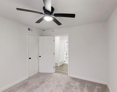 4109 Fortune Lane - Photo Thumbnail 24