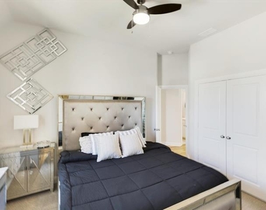 1512 Rough Rider Court - Photo Thumbnail 33
