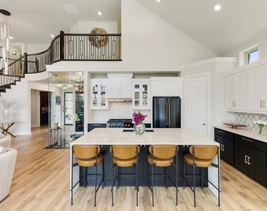 1512 Rough Rider Court - Photo Thumbnail 12