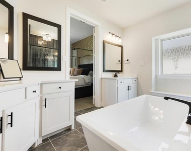 1512 Rough Rider Court - Photo Thumbnail 16