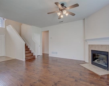 2609 Monroe Drive - Photo Thumbnail 12