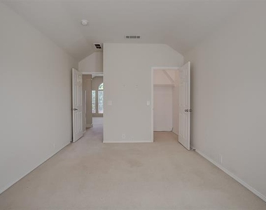 2609 Monroe Drive - Photo Thumbnail 33