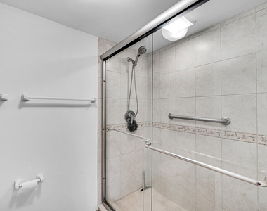 159 Nw 70th Street - Photo Thumbnail 14