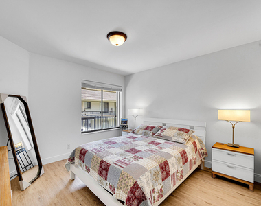 159 Nw 70th Street - Photo Thumbnail 16