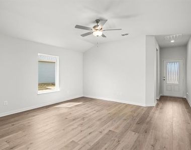 8321 White Wolf Trail - Photo Thumbnail 1