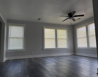716 Blaylock Drive - Photo Thumbnail 4