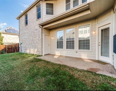 516 Hawken Drive - Photo Thumbnail 30
