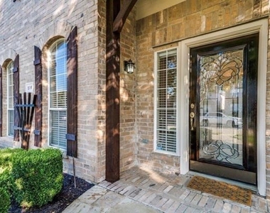 516 Hawken Drive - Photo Thumbnail 32