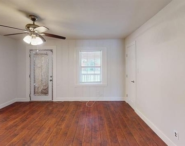 2246 Anson Road - Photo Thumbnail 5