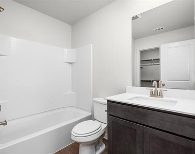 8324 White Wolf Trail - Photo Thumbnail 6
