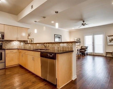 3102 Kings Road - Photo Thumbnail 4