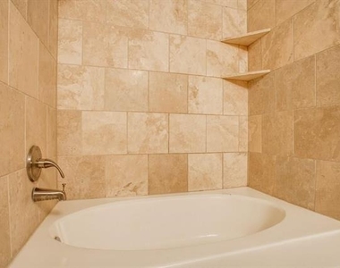3102 Kings Road - Photo Thumbnail 11