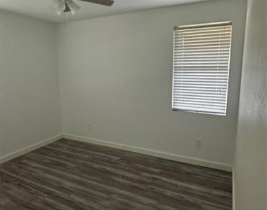 3508 Foxcroft Street - Photo Thumbnail 15