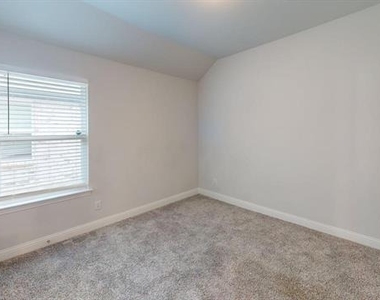 221 Santa Lucia Drive - Photo Thumbnail 12