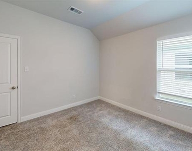 221 Santa Lucia Drive - Photo Thumbnail 11