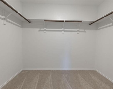 1516 Vattier Street - Photo Thumbnail 24