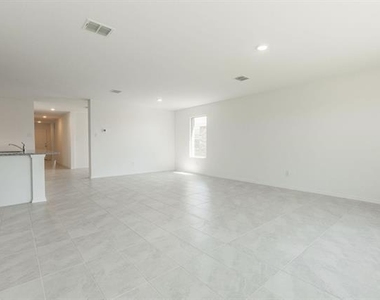 1516 Vattier Street - Photo Thumbnail 19