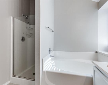 704 Fleming Street - Photo Thumbnail 7