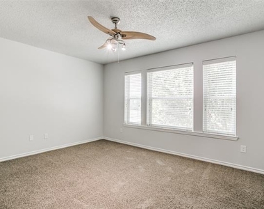 2204 Winslow Court - Photo Thumbnail 18
