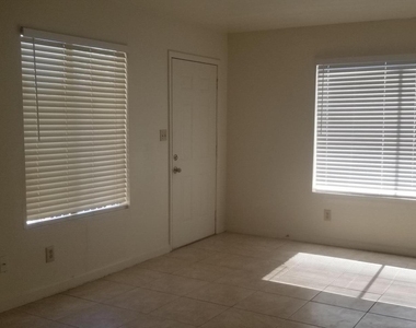 1416 S Jentilly Lane - Photo Thumbnail 1