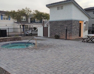 1927 W 23rd Avenue - Photo Thumbnail 22