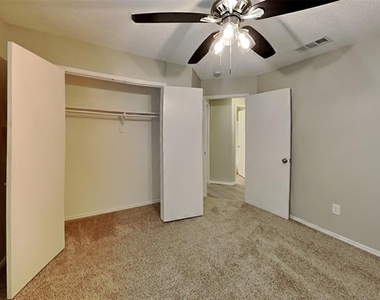 1715 Bertram Drive - Photo Thumbnail 11