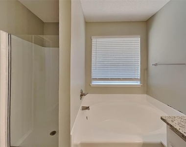 1715 Bertram Drive - Photo Thumbnail 10