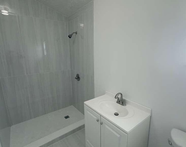 678 Sw Pueblo Terrace - Photo Thumbnail 8