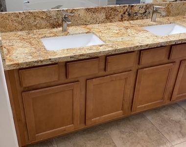 3898 S Stallion Drive - Photo Thumbnail 5