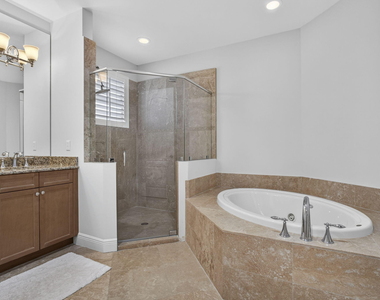 222 Tresana Boulevard - Photo Thumbnail 31