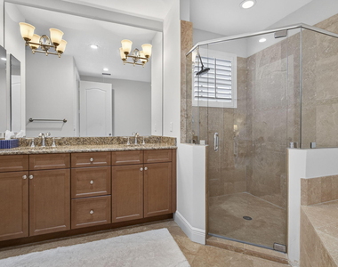 222 Tresana Boulevard - Photo Thumbnail 32