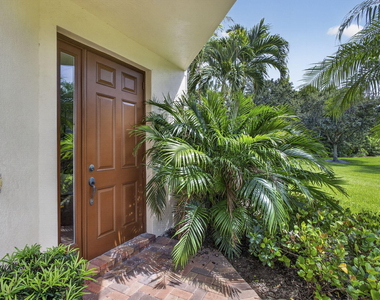 222 Tresana Boulevard - Photo Thumbnail 65