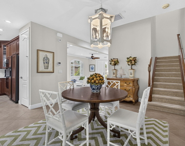 222 Tresana Boulevard - Photo Thumbnail 14