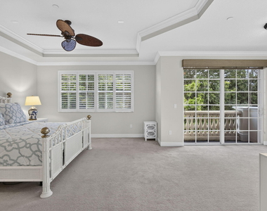 222 Tresana Boulevard - Photo Thumbnail 28